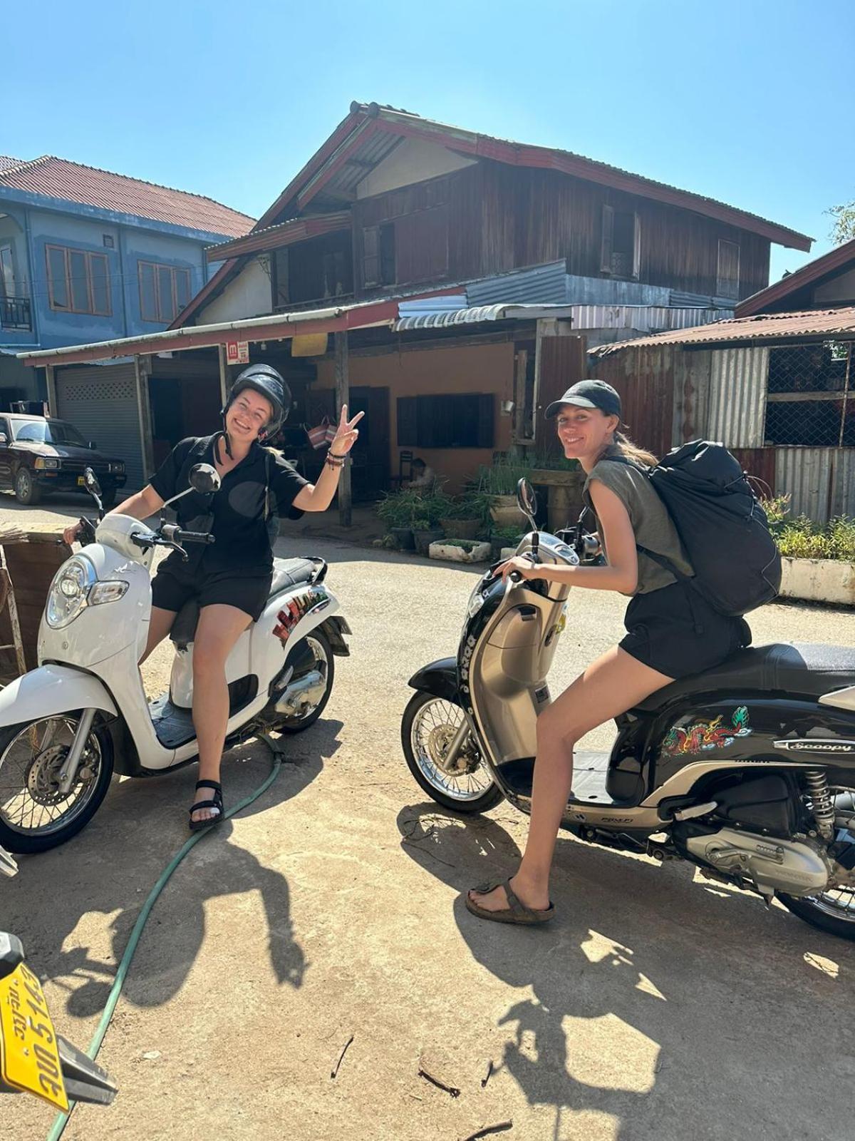 Vang Vieng Global Hostel Εξωτερικό φωτογραφία