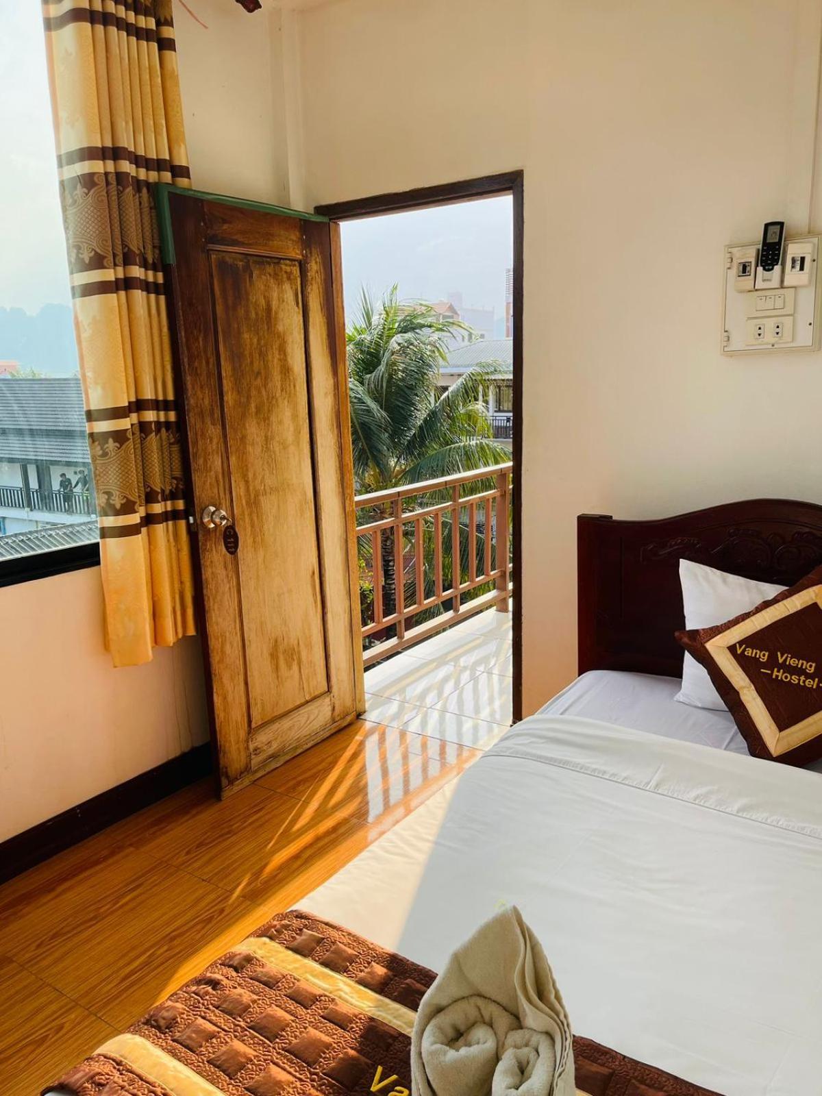 Vang Vieng Global Hostel Εξωτερικό φωτογραφία